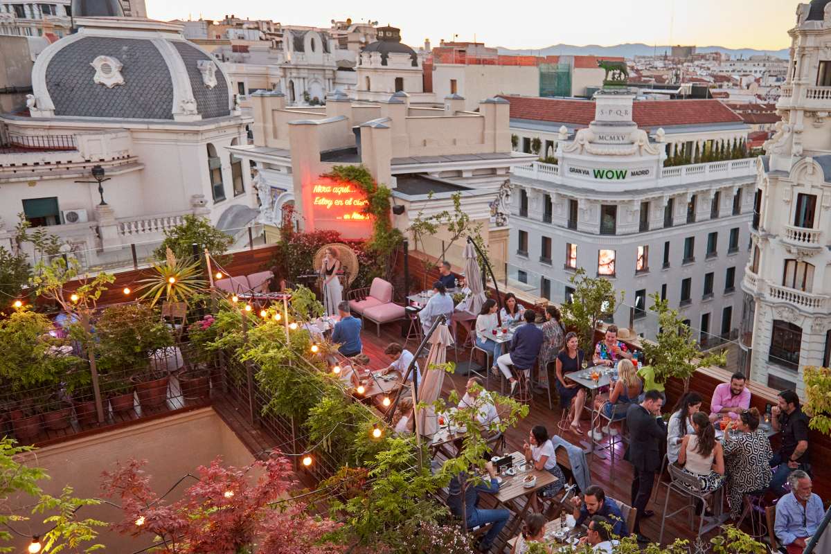 Poesía en Bardulias: Cada vez queda menos Madrid
